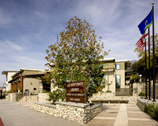La Crescenta Library